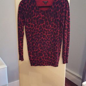Women's sweater